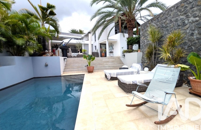 Vente Divers 185m&sup2; 6 pi&#232;ces Saint Paul