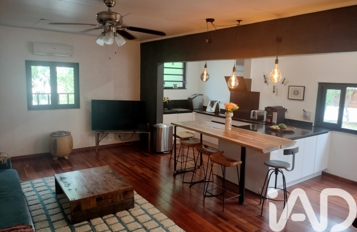 Vente Maison 237m&sup2; 8 pi&#232;ces Bois de Nefles St Paul