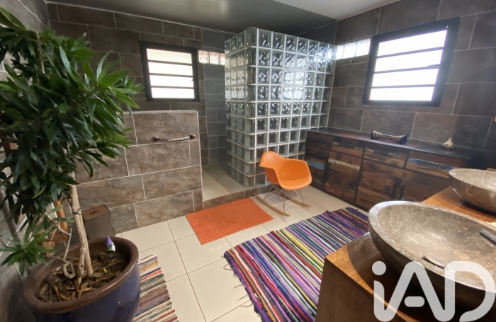 Vente Maison 237m&sup2; 8 pi&#232;ces Bois de Nefles St Paul