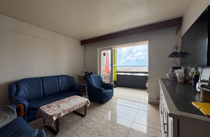 Vente Appartement 81.24m² 4 pièces Le Port