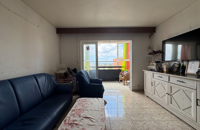 Vente Appartement 81.24m² 4 pièces Le Port