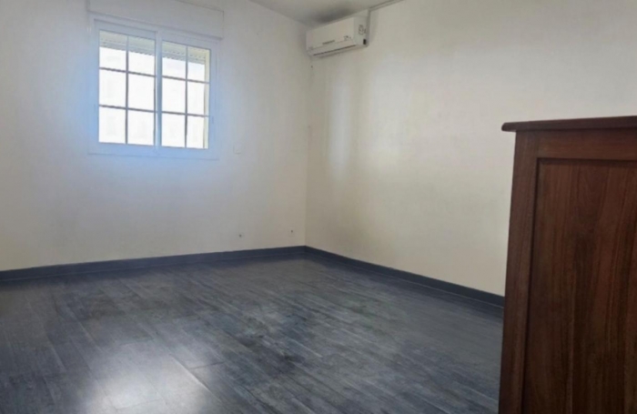 Vente Maison 179m&sup2; 7 pièces Bois de Nefles St Paul