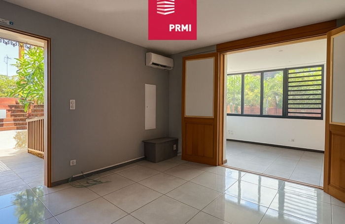 Vente Maison 127m&sup2; 6 pi&egrave;ces Etang-Sale