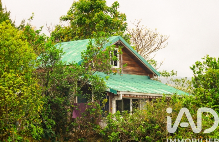 Vente Maison 681m&sup2; 17 pièces Saint Gilles Les Hauts