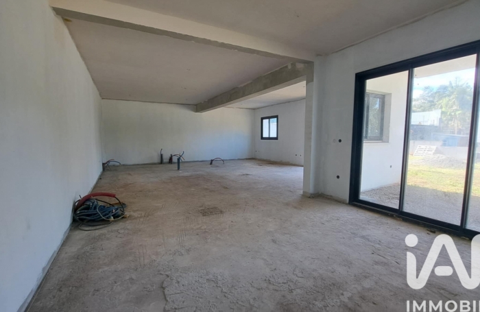 Vente Appartement 70m&sup2; 3 pièces Rivi&egrave;re Saint Louis