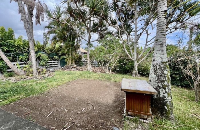 ENTRE DEUX 97414 - VILLA F6 DE PLAIN PIED - TERRAIN PLAT - SECTEUR PAISIBLE