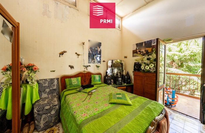 Vente Maison 160m&sup2; 9 pi&egrave;ces Sainte Suzanne