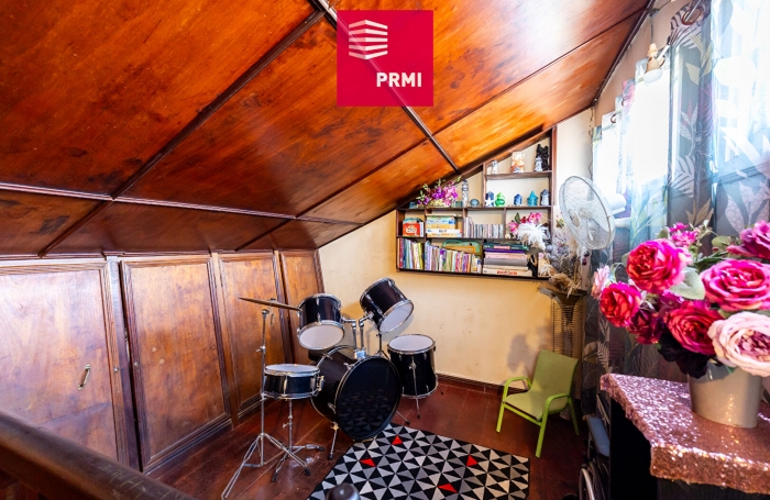 Vente Maison 160m&sup2; 9 pi&egrave;ces Sainte Suzanne