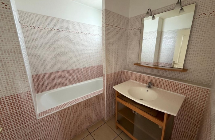 Vente Appartement 54.8m&sup2; 3 pièces Saint-Pierre