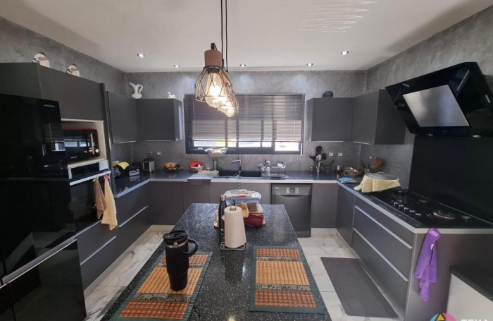 Vente Maison 131m&sup2; 5 pièces Saint-Beno&icirc;t