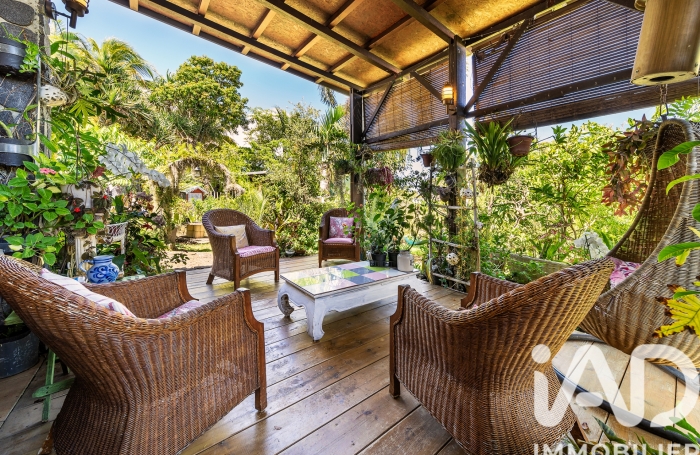 Vente Divers 152m&sup2; 5 pièces Sainte Marie