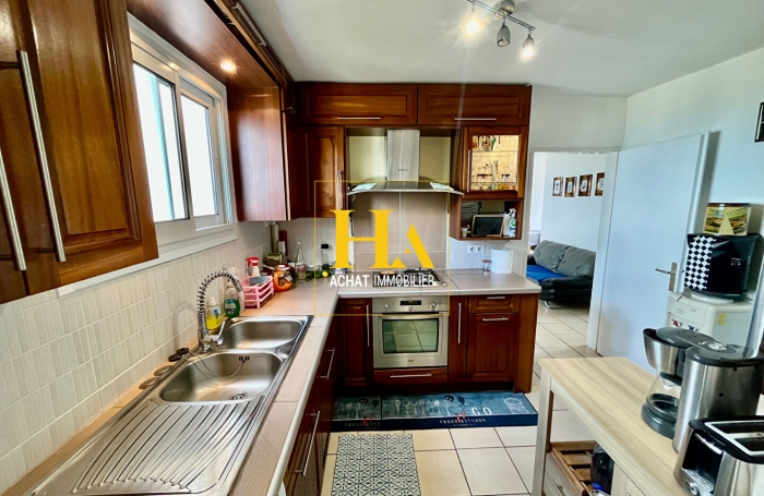 Vente Appartement 80.8m&sup2; 4 pi&egrave;ces Le Tampon