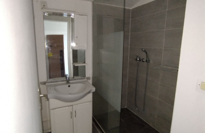 Location Appartement 20.42m&sup2; 1 pi&egrave;ce Sainte Clotilde