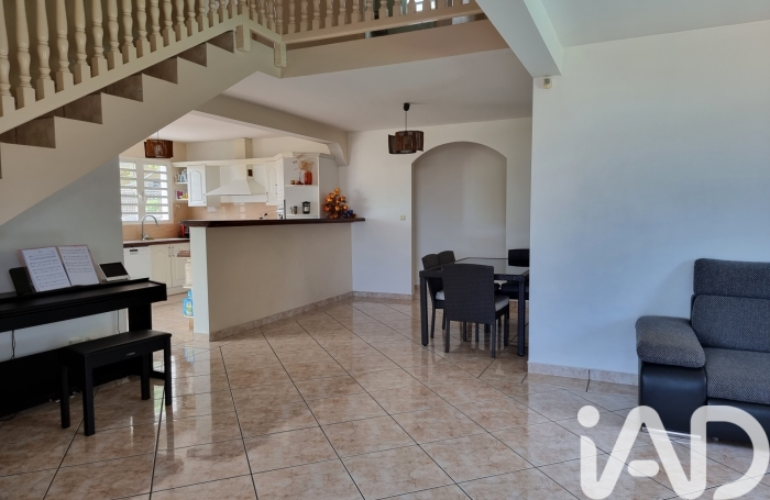 Vente Maison 125m&sup2; 5 pièces Bois de Nefles St Paul