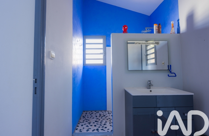 Vente Divers 260m&sup2; 10 pièces Saint-Leu