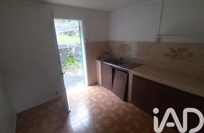 Vente Maison 220m&sup2; 9 pièces La Montagne