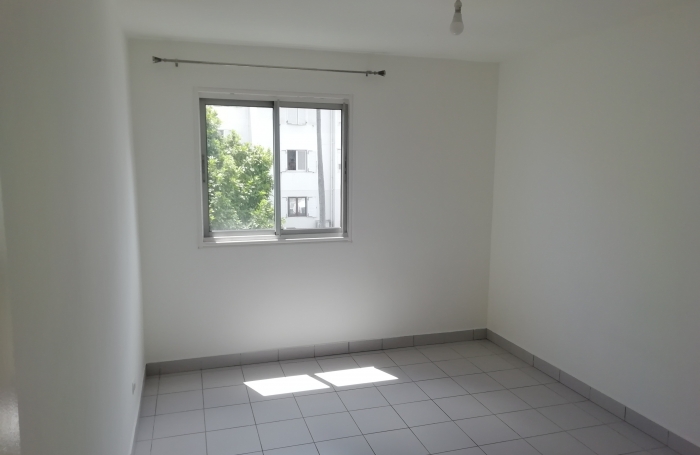Location Appartement 72.59m&sup2; 3 pièces Sainte Clotilde