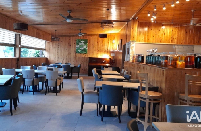 Vente Local commercial 344m&sup2; Etang-Sale