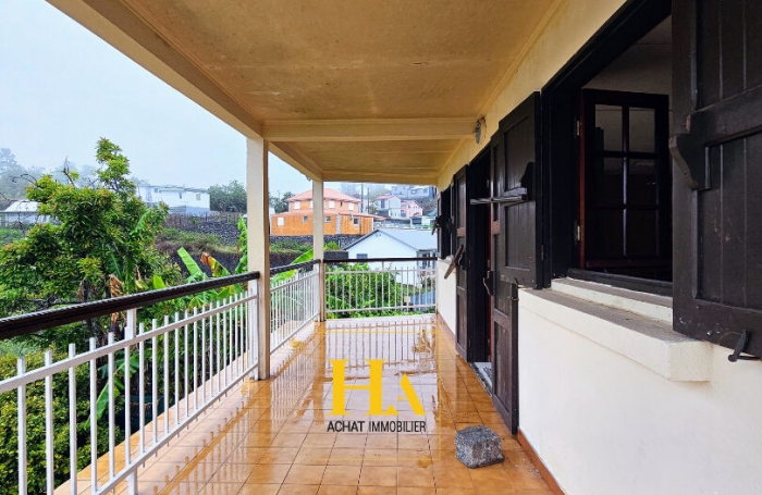 Vente Maison 149m&sup2; 6 pi&egrave;ces Cilaos