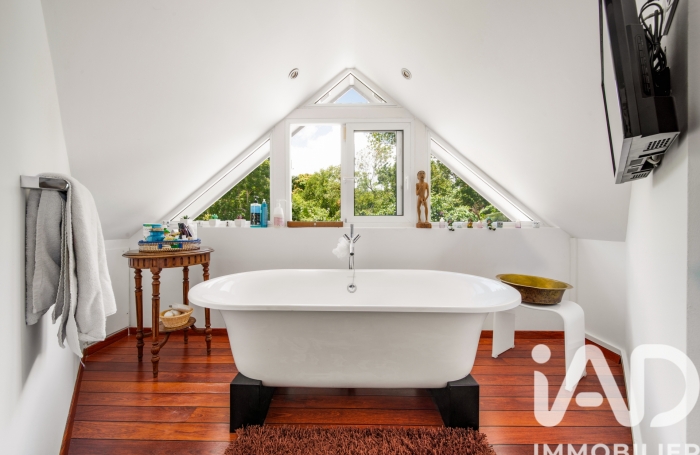 Vente Maison 235m&sup2; 7 pièces La Montagne