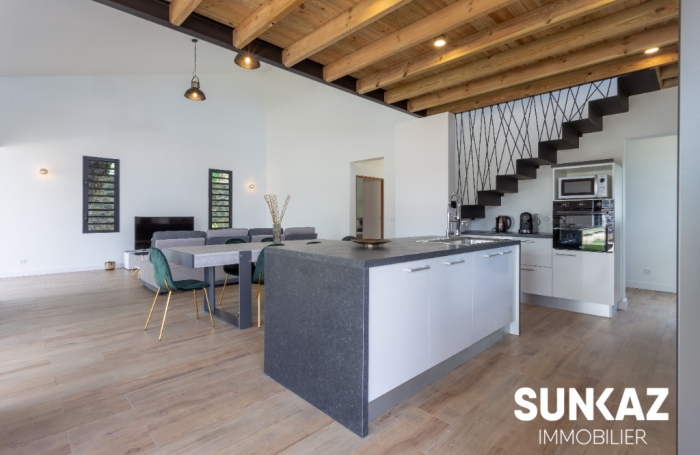 Location Maison 127m&sup2; 5 pi&egrave;ces Saint-Pierre