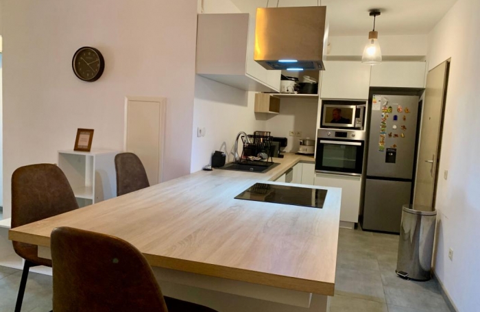 Vente Appartement 54m&sup2; 2 pièces Saint Gilles les Bains