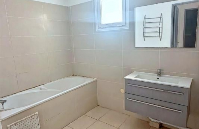 Vente Appartement 59m&sup2; 3 pièces La Possession