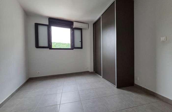 Vente Appartement 47m&sup2; 3 pièces Saint Paul