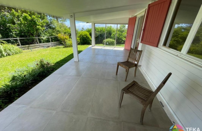 Vente Maison 94.32m&sup2; 5 pièces Saint Denis