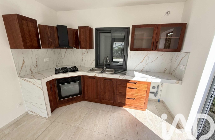 Location Maison 61m&sup2; 4 pièces Saint Joseph