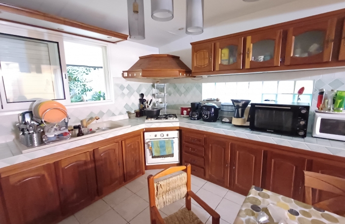 Villa T5 meubl&eacute;e au Tampon