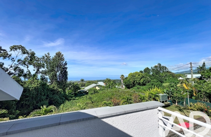 Vente Divers 202m&sup2; 6 pièces Le Tampon