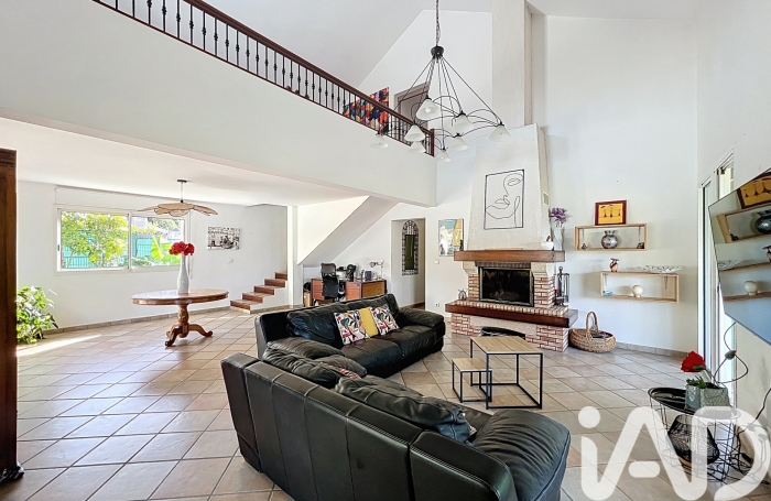 Vente Divers 202m&sup2; 6 pièces Le Tampon