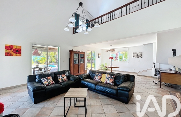 Vente Divers 202m&sup2; 6 pièces Le Tampon