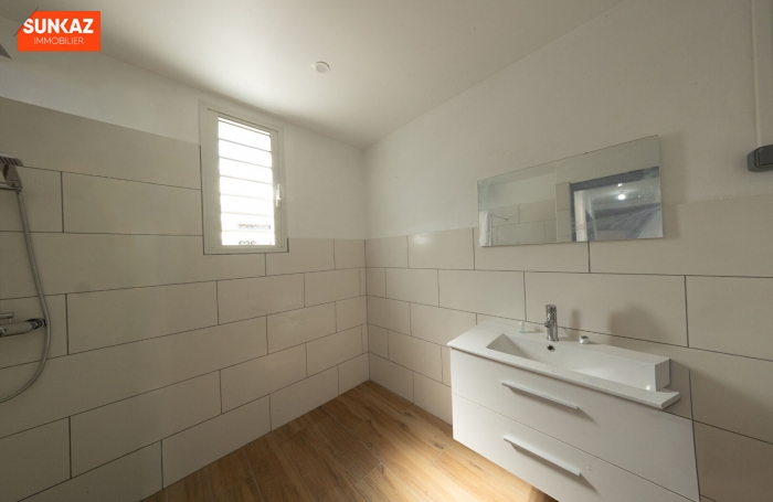 Location Appartement 79m&sup2; 4 pi&egrave;ces Le Tampon