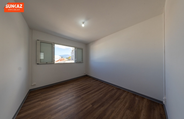 Location Appartement 79m&sup2; 4 pi&egrave;ces Le Tampon