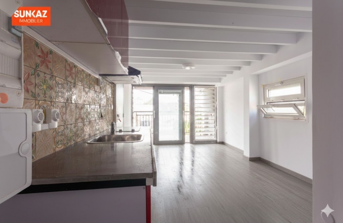 Location Appartement 38m&sup2; 2 pi&egrave;ces Saint-Pierre