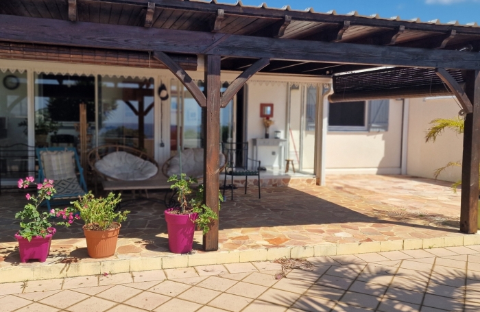 Vente Maison 89m&sup2; 4 pièces Sainte Rose