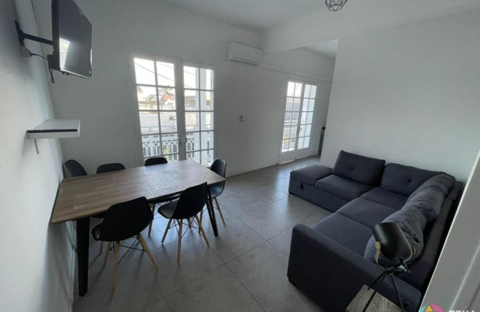 Location Appartement 35m&sup2; 2 pièces Saint-Pierre