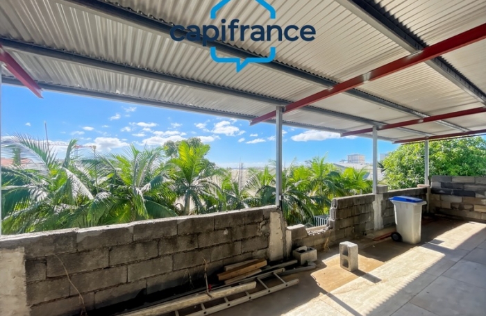 Vente Maison 174m&sup2; 7 pièces Saint Denis