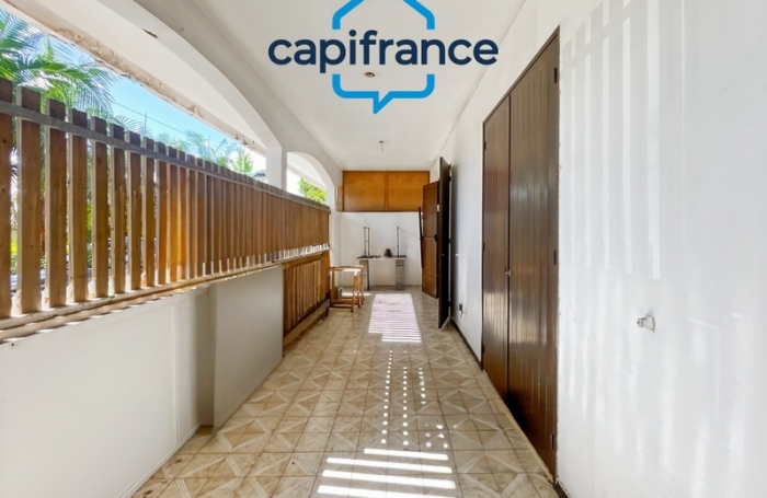 Vente Maison 174m&sup2; 7 pièces Saint Denis