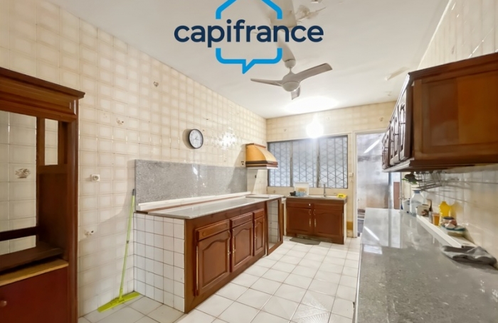 Vente Maison 174m&sup2; 7 pièces Saint Denis