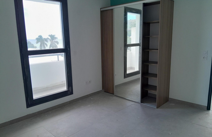 Location Appartement 96m&sup2; 4 pi&egrave;ces Saint Paul