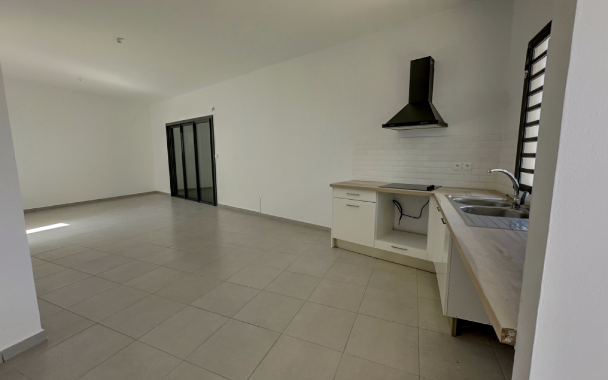 MAISON DE VILLE PROCHE CHU