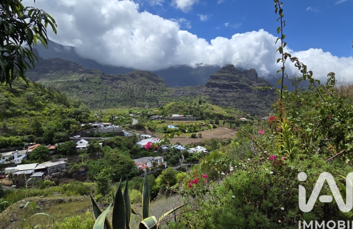 Vente Maison 62m&sup2; 3 pièces Cilaos