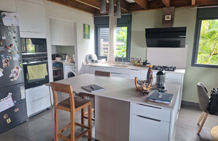 Plaine Saint-Paul : maison de 107m2 avec 4 pi&egrave;ces &agrave; acheter