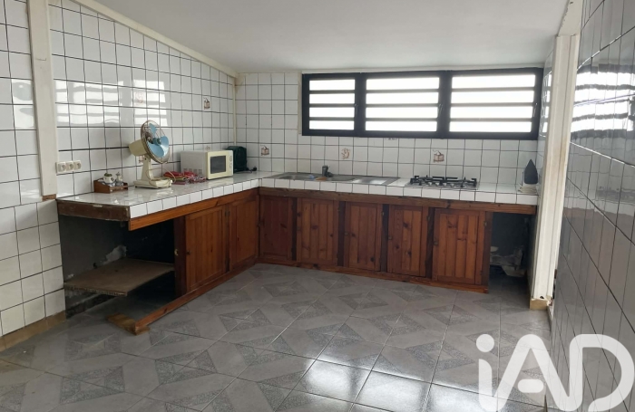 Vente Maison 156m&sup2; 5 pièces Sainte Rose