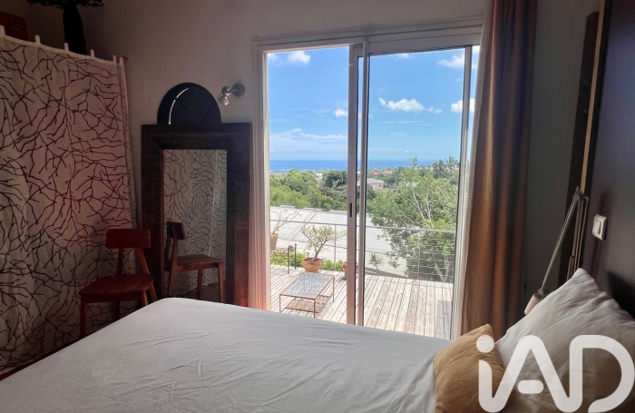 Vente Divers 104m&sup2; 5 pièces Sainte Marie