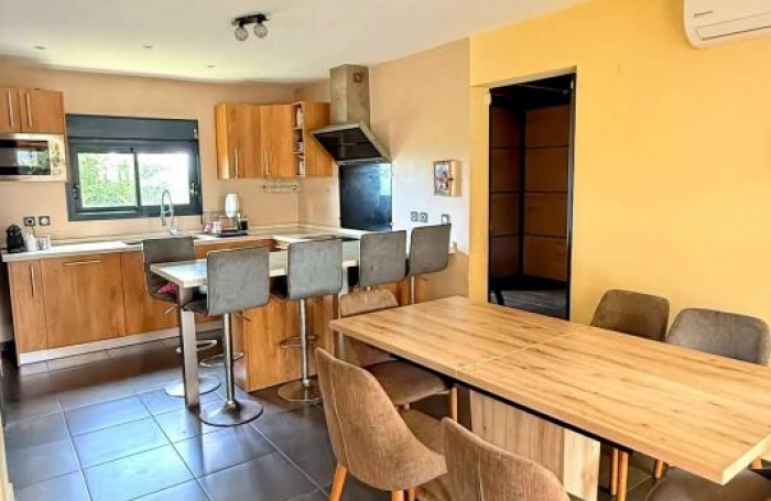 Vente Maison 85.3m&sup2; 4 pièces Sainte Marie
