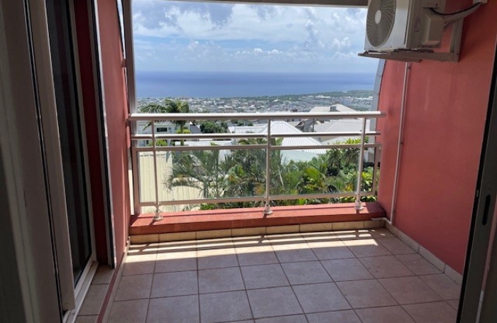 T2  NON MEUBLE dans une r&eacute;sidence s&eacute;curis&eacute;e, vue mer  LIBRE AU 01 MARS 2026